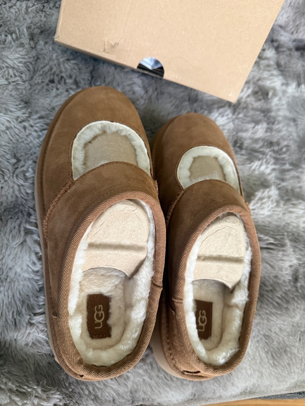 BNWT UGG Chestnut Suede Shearling Mule Slides comes with original box W size 8 - Picture 4 of 10